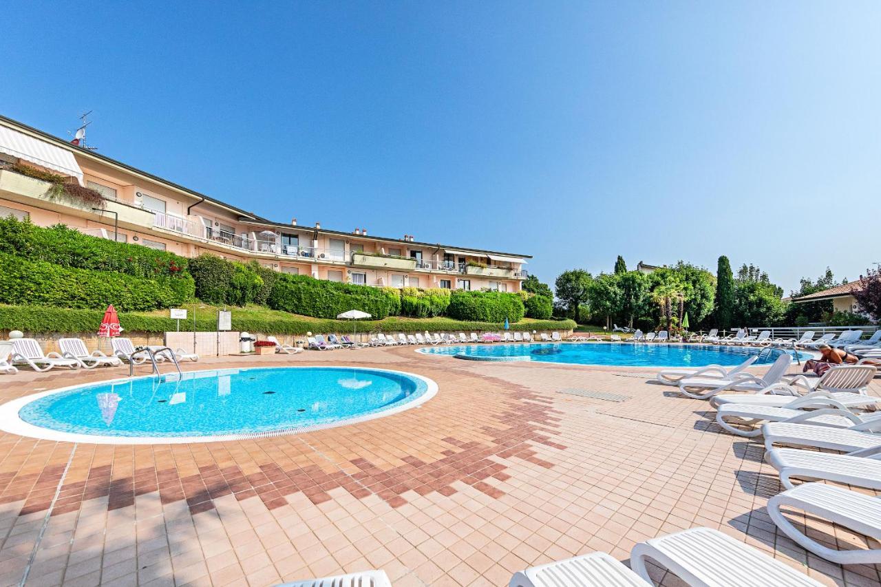 Kristall Lago 233 Apartment By Wonderful Italy Desenzano del Garda Exterior foto